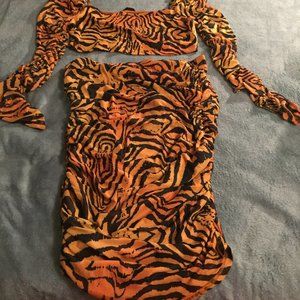 Two piece Women's outfit plus size